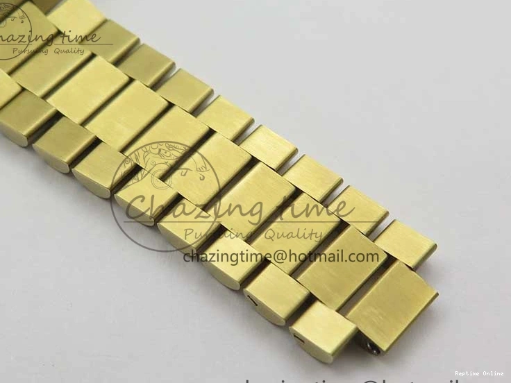 1218 Day-Date 40mm 228239 BP New Dial Version 904 YG Silver Stick Markers Dial on YG President Bracelet A Sophisticated 2807